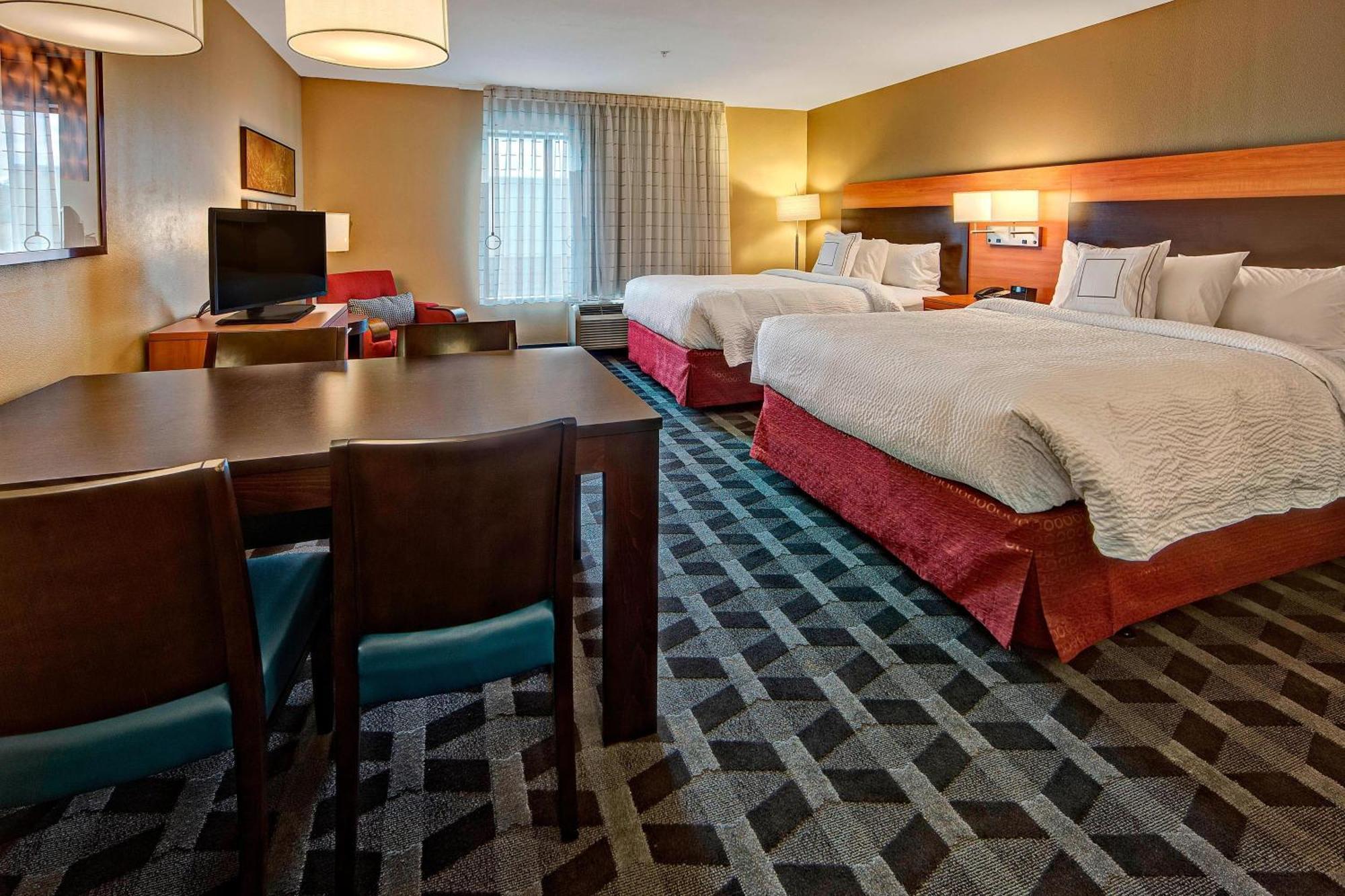 Towneplace Suites By Marriott Hattiesburg Exteriör bild